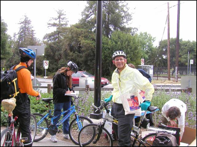 Enjoying the energy station at the Palo Alto - Menlo Park bike bridge