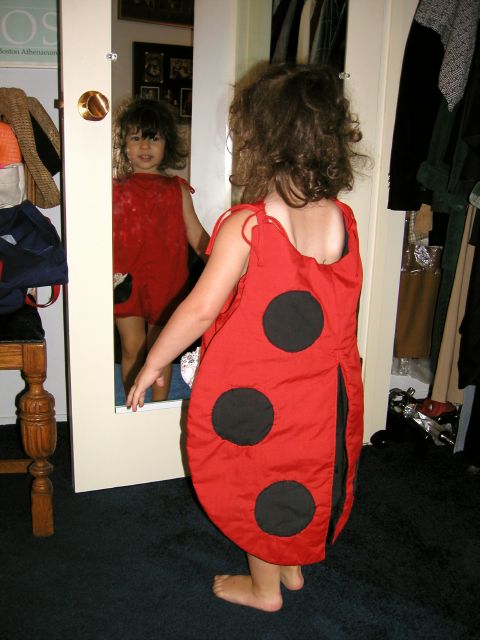 How about this costume for Halloween?