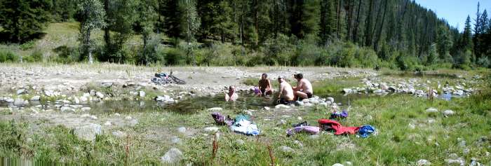 2n day hotsprings_DCE